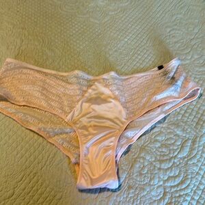 New with tags, Victoria’s Secret panties, pale, pink size extra large